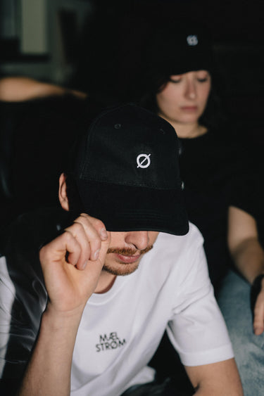 Ø CAP BLACK