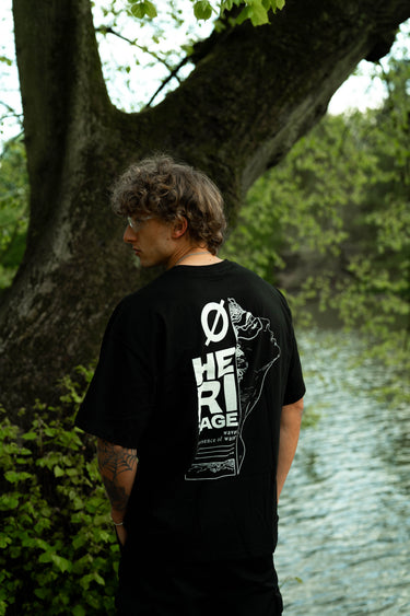 HERITAGE TEE BLACK